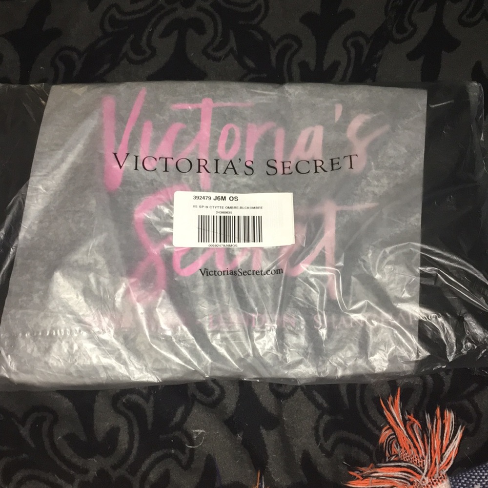 Victoria’s secret black city tote